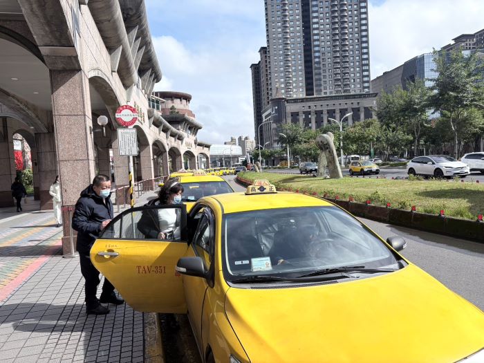 《圖說》計程車春節加成計費今天最後一天。〈交通局提供〉