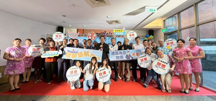 《圖說》新北市校園徵才活動第二場今日於宏國德霖科技大學登場，中為勞工局長陳瑞嘉。〈勞工局提供〉