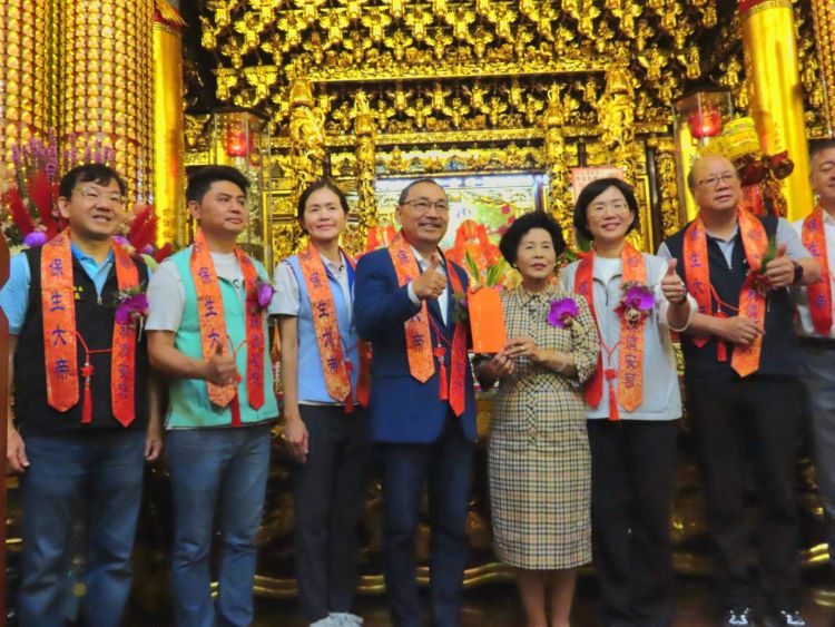《圖說》樹林濟安宮保生大帝文化祭今日開羅，市長特別出席與會。〈名政局提供〉