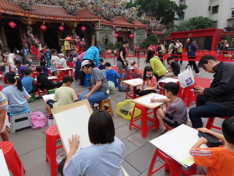 《圖說》4月18日至5月1日樹林濟安宮保生大帝文化祭，規劃有寫生比賽、胖卡美食、中醫義診、名師義剪、藥膳排骨分享、學子與社團才藝之夜、法會及遶境等系列活動。〈名政局提供〉