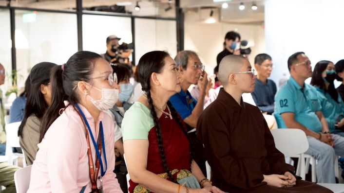 《圖說》與會來賓來自多元背景，座談會中仔細傾聽。〈宗博館提供〉