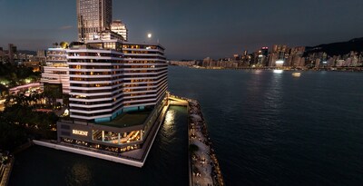 香港麗晶酒店榮獲《2025漫旅中國•旅行獎》「中國百佳酒店」殊榮