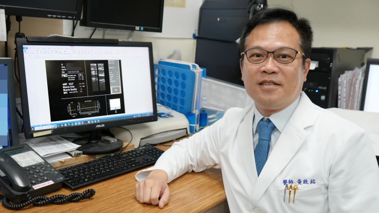 《圖說》黃啟銘主任表示，常規評估血管內皮功能，有助於及早掌握血管健康狀況。〈臺北醫院提供〉