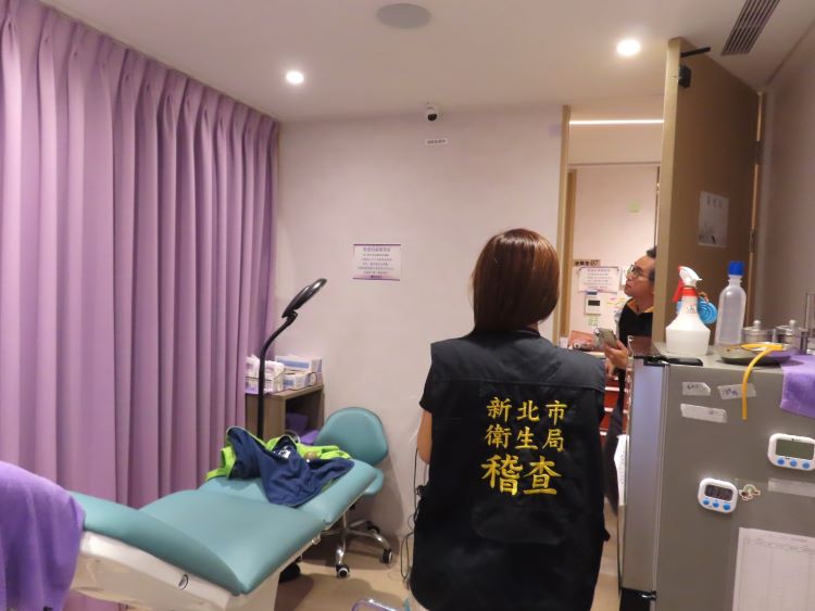 《圖說》新北市於偷拍事件發生後，第一時間即啟動跨局處「反針孔稽查專案」。〈衛生局提供〉